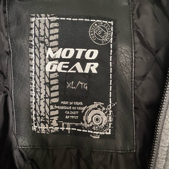 Like new brown leaver hoodie jacket. XL. - Picture 3 of 4